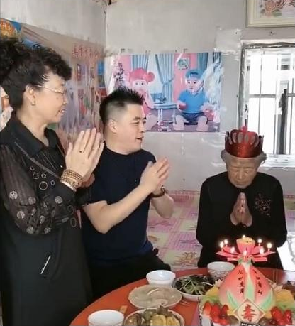 拒绝赵本山拜师潘长江，搭央视李咏走红的魏三，为何越来越“糊”