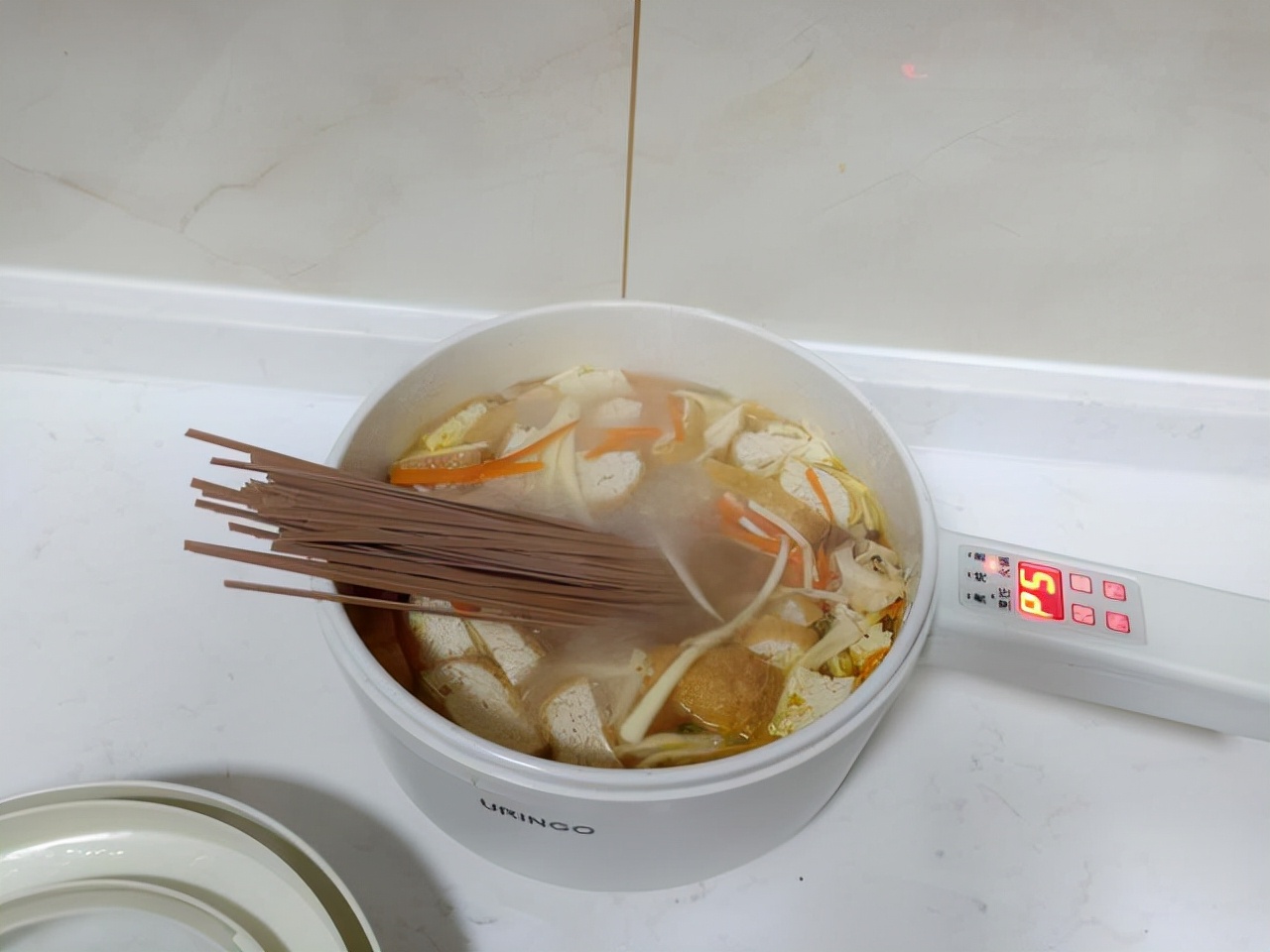 荞麦面怎么煮才好吃？关键是要有“料”，只需加盐，鲜美到飞起