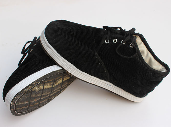 乡情散文:母亲做的老棉鞋