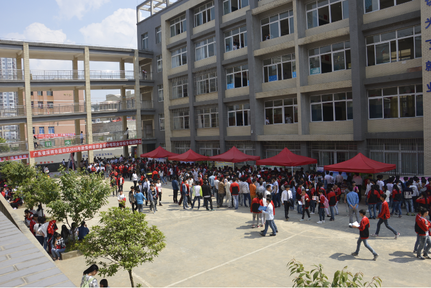 职业高中可以参加高考吗？有什么大学可以选择？看过之后再决定