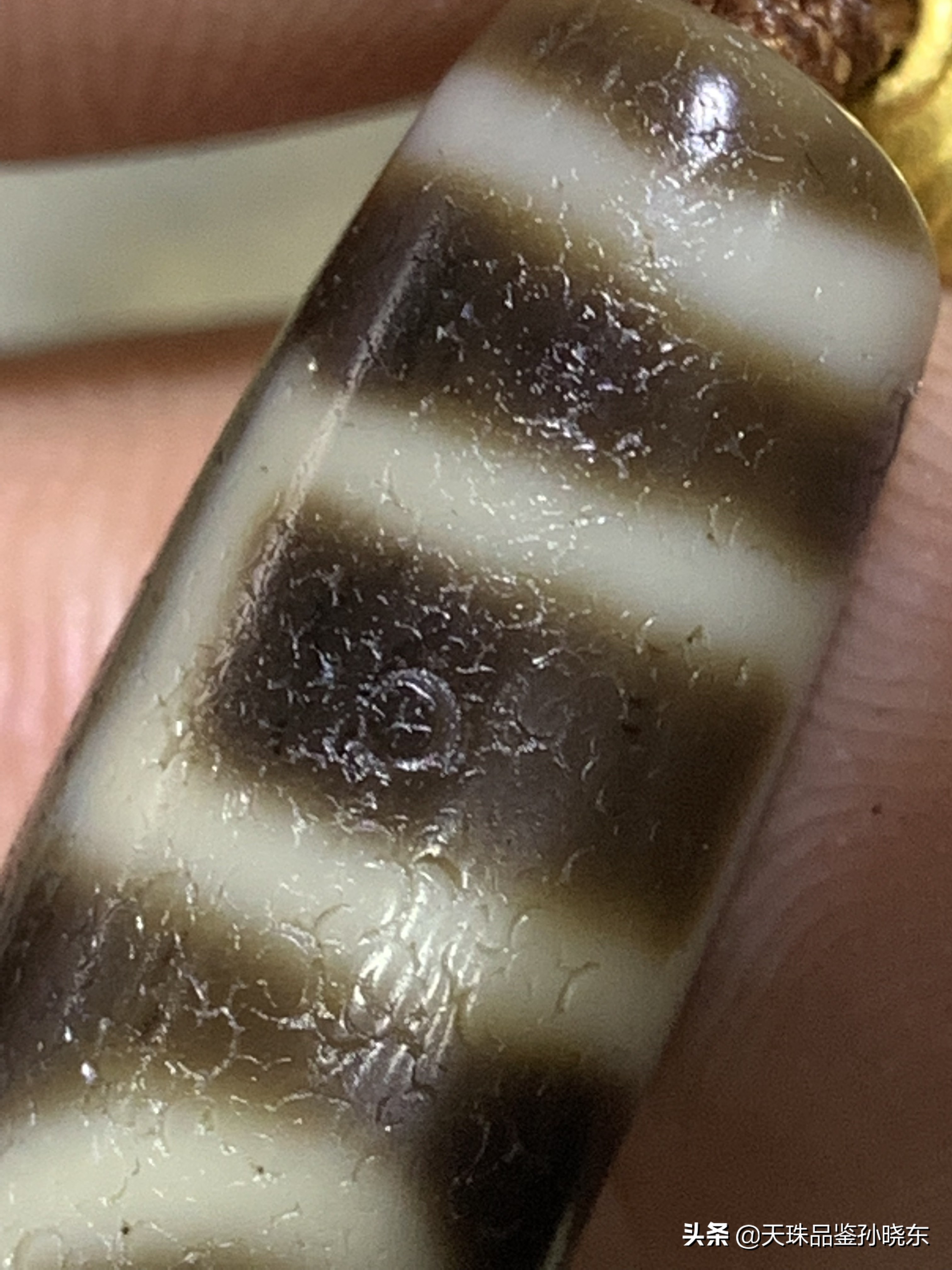 天珠鉴赏,近期新入手的油润老天珠-老玛瑙