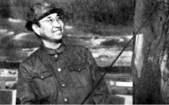 哈军工建校的首任院长兼政委是陈赓，第二任院长和政委分别是谁？