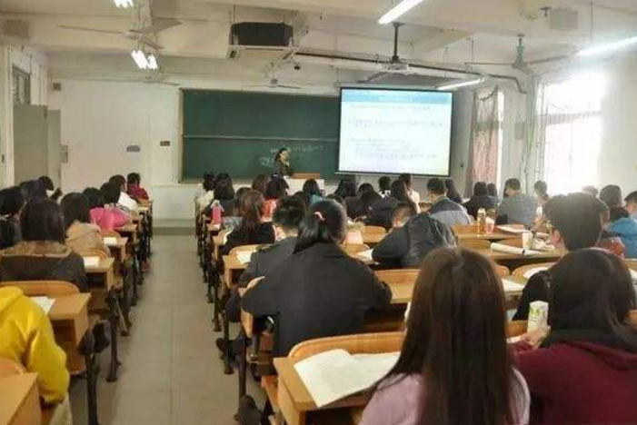 高中生不具备高考资格？部分学生不具备高考资格，成绩好也不行