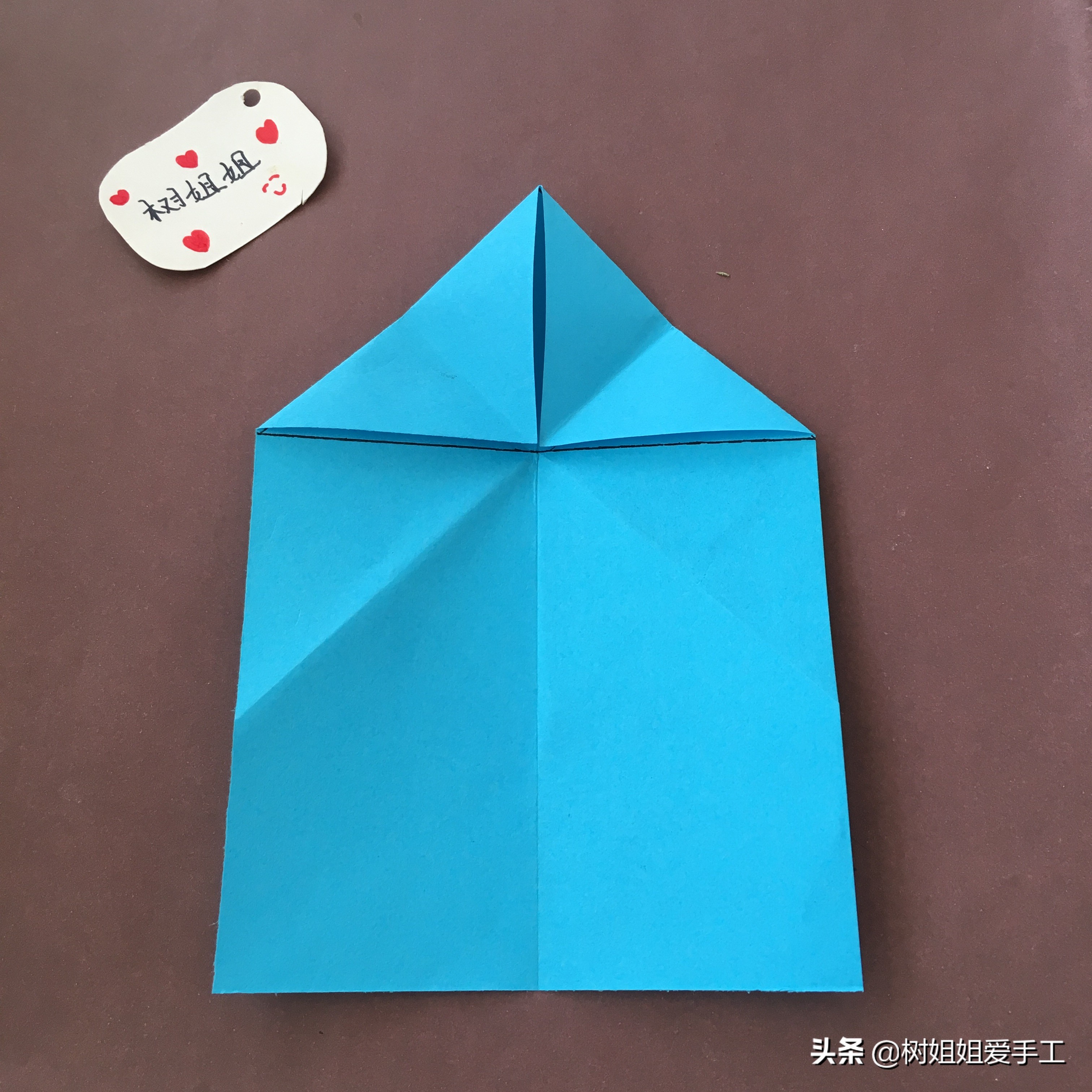 亲子折纸：这是一款简单又飞得远的纸飞机