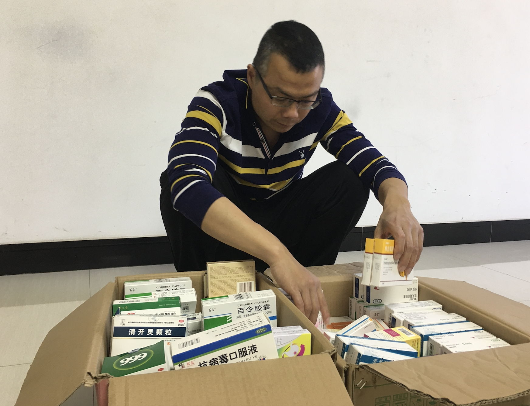 疫情中的开胸验肺者张海超：曾有新冠肺炎患者想收养他女儿，他拒绝了