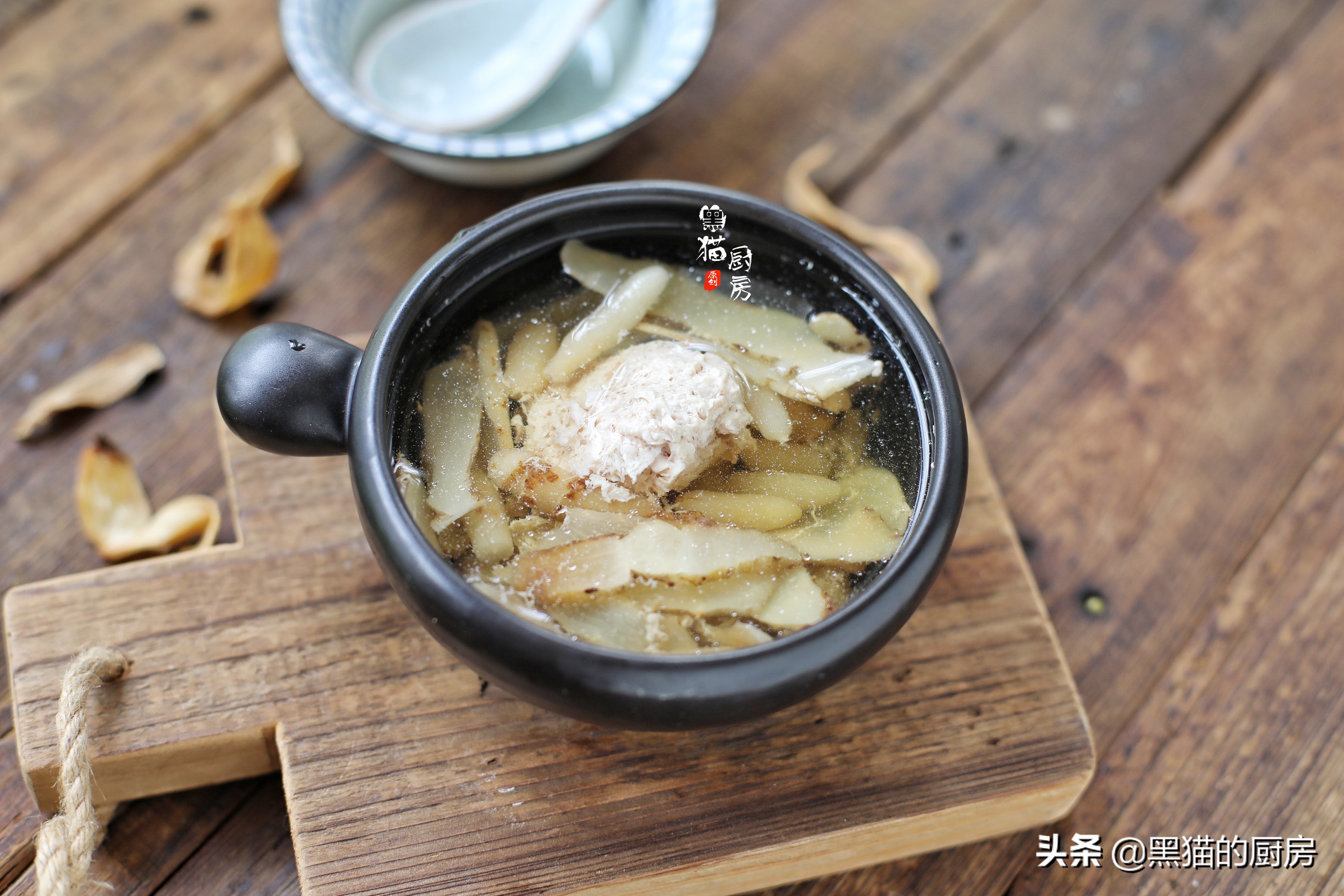 广东人太会煲汤了，孩子脾胃虚多喝这汤“调”，脾胃一天比一天好