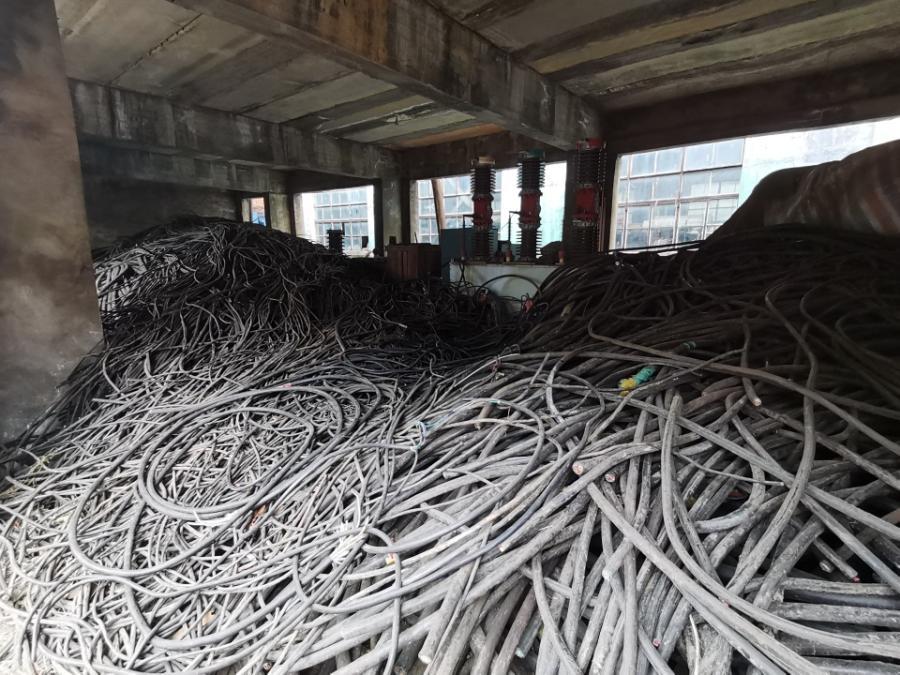 成交价近290万元！桂林一堆废旧电缆等拍出超高价