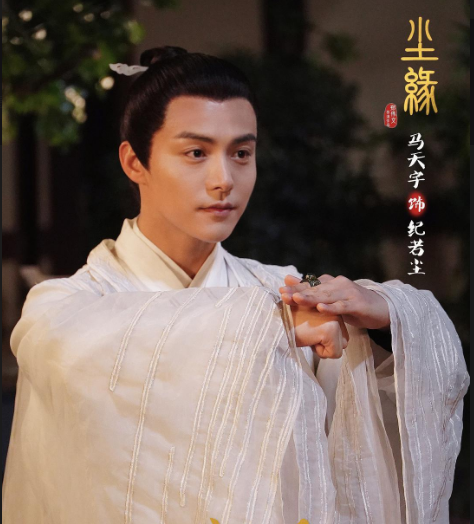 资源女王回归!Angelababy接连接拍三部剧,要开启霸屏模式了