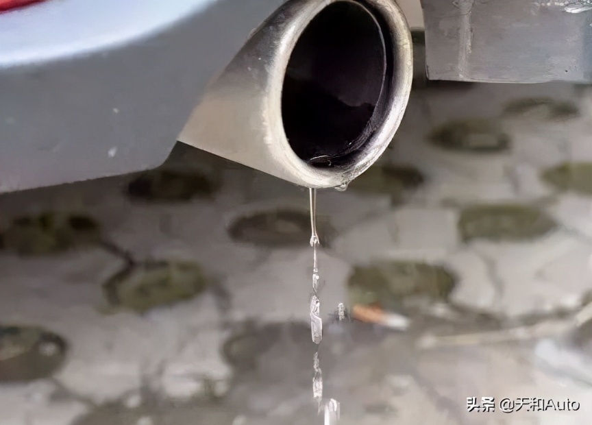 冬季汽车「尾气白烟」为何部分车辆才会出现？