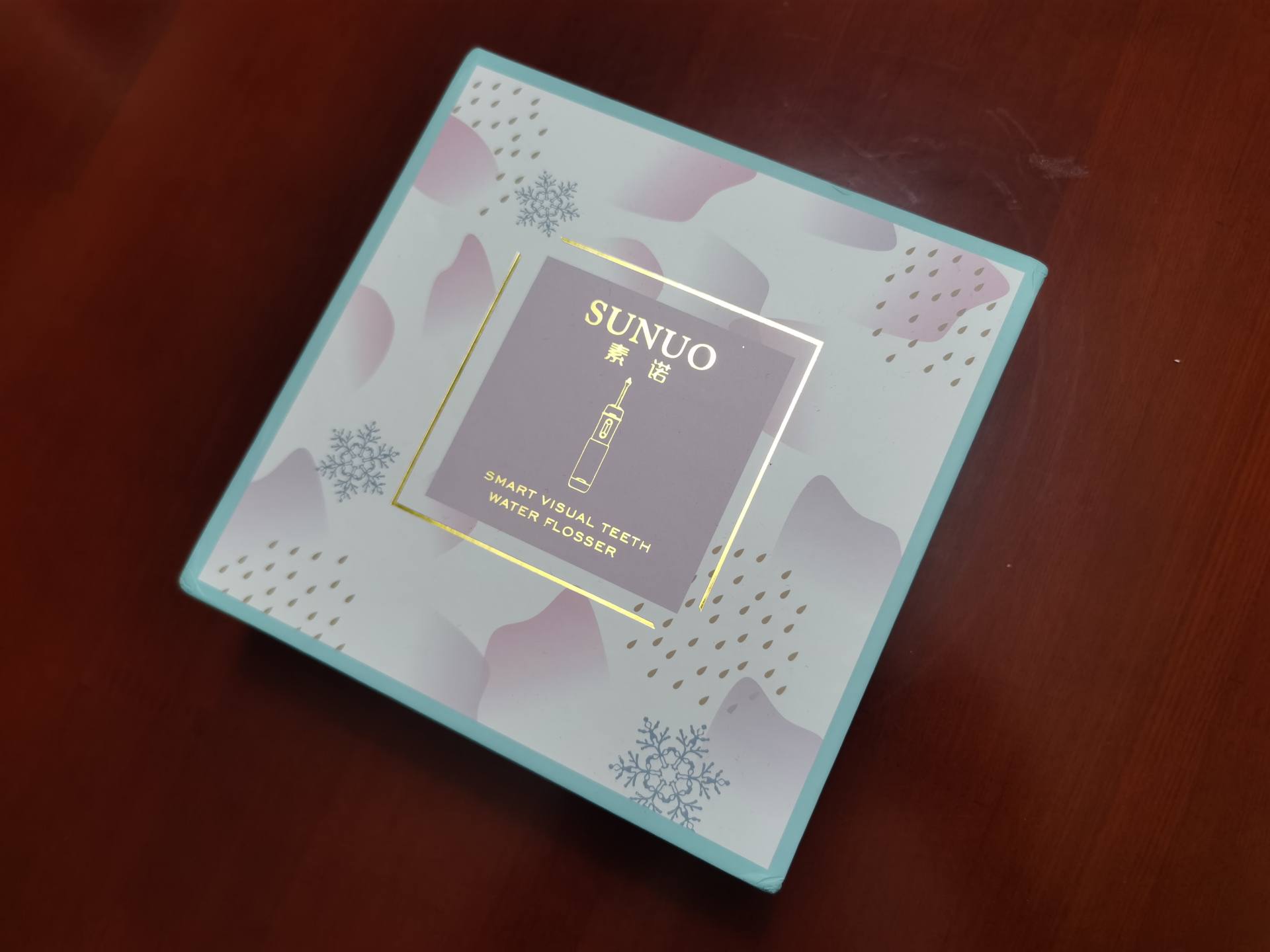 素诺冲牙器评测，练就内视绝学，重塑牙齿健康
