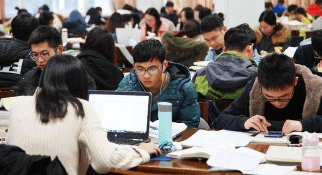 有拉大学生上岸的吗（大学生直播）