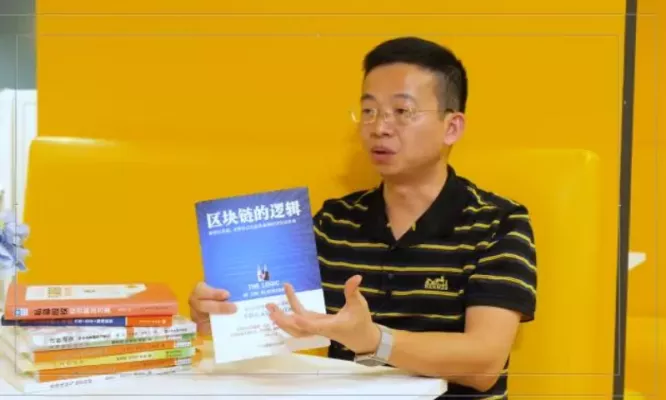 骗了725万人,44岁当总统!史上最成功大忽悠,连孙宇晨都服了