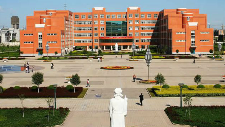 陕西这四所师范类大学，有一所是“211”学校，地址位于西安