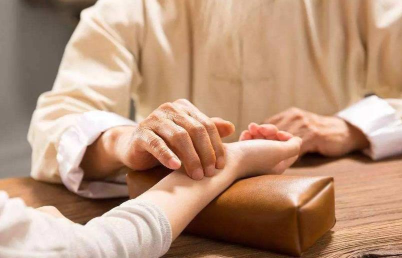 古代人都是通过“把脉”得知怀孕，那什么样的脉象是喜脉？