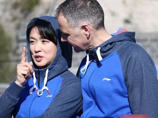 《金星脱口秀》：35岁带3个孩子，毒舌的她依然获得了幸福婚姻