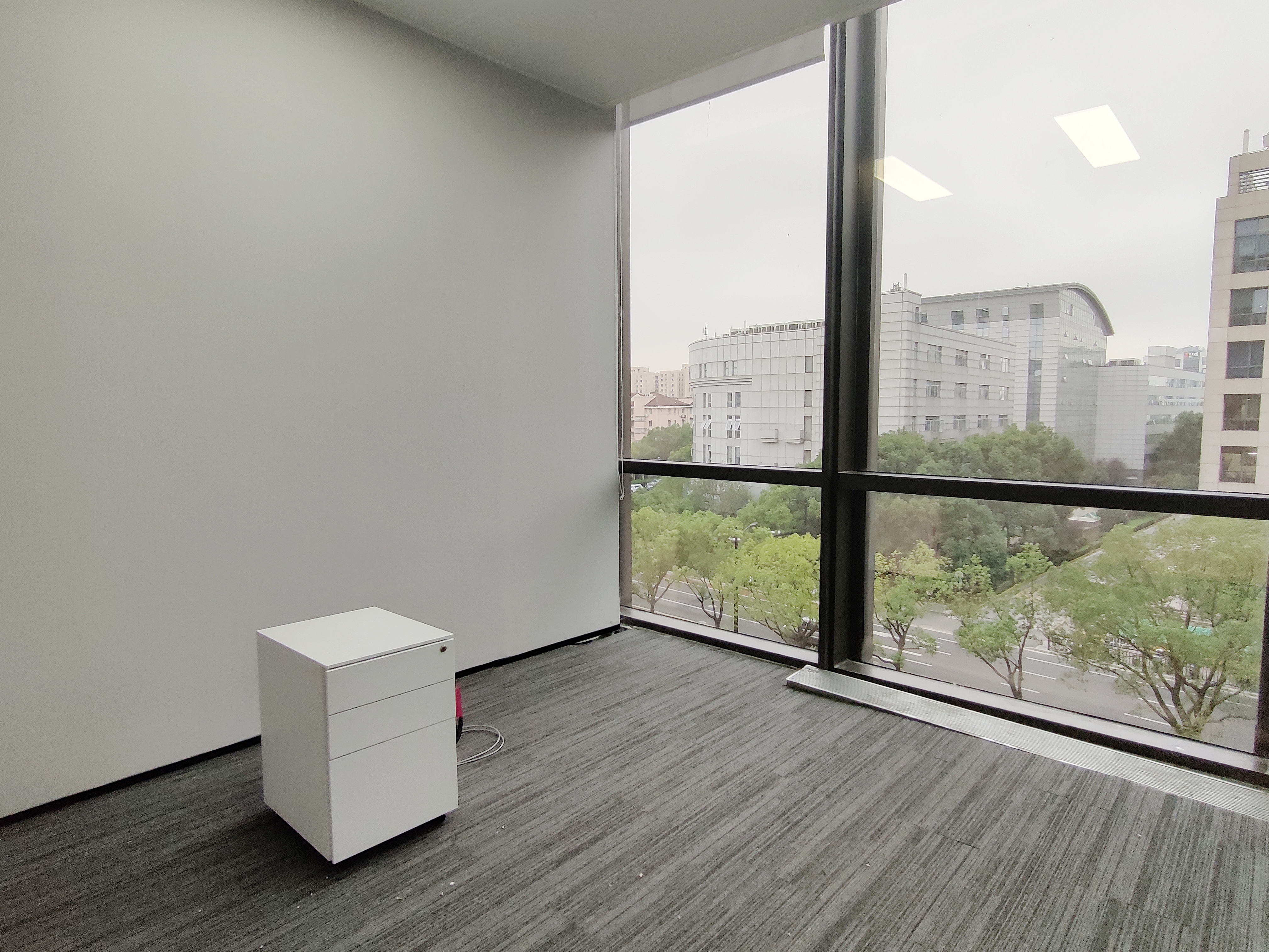 长宁北新泾明基广场精装修办公室租赁推荐-搜楼选址