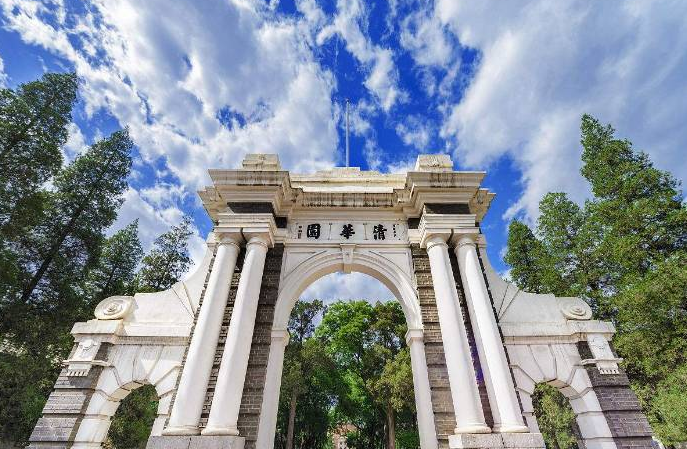 中国百强高校最新排名，中科大跻身前三出尽风头，浙大却跌落前五