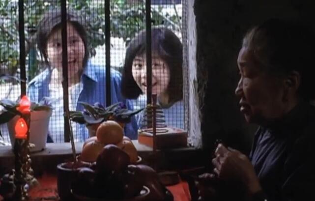 《学校风云》：林正英演警察，袁洁莹演女学生，张耀扬继续当坏蛋