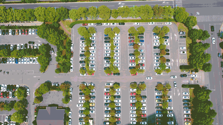 一,景区生态停车场设计概念与优势生态停车场理念中,最常用的方法即