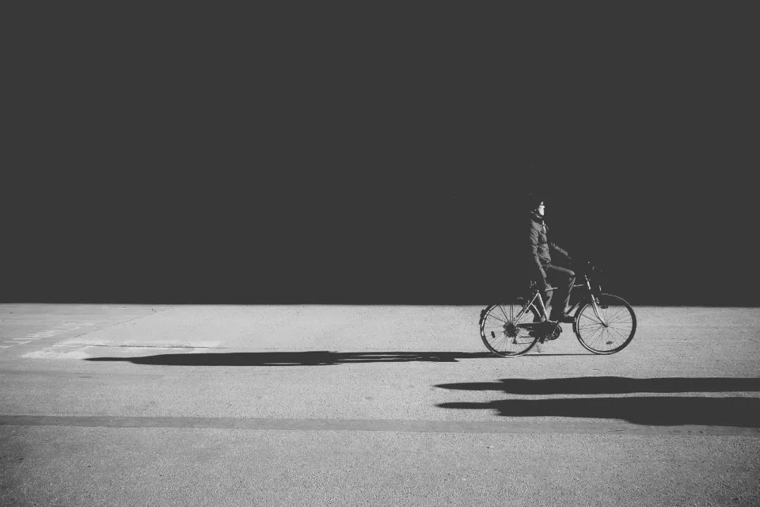 所以爱会消失对吗(所以爱会消失：如果不爱了，就不必再回头了)