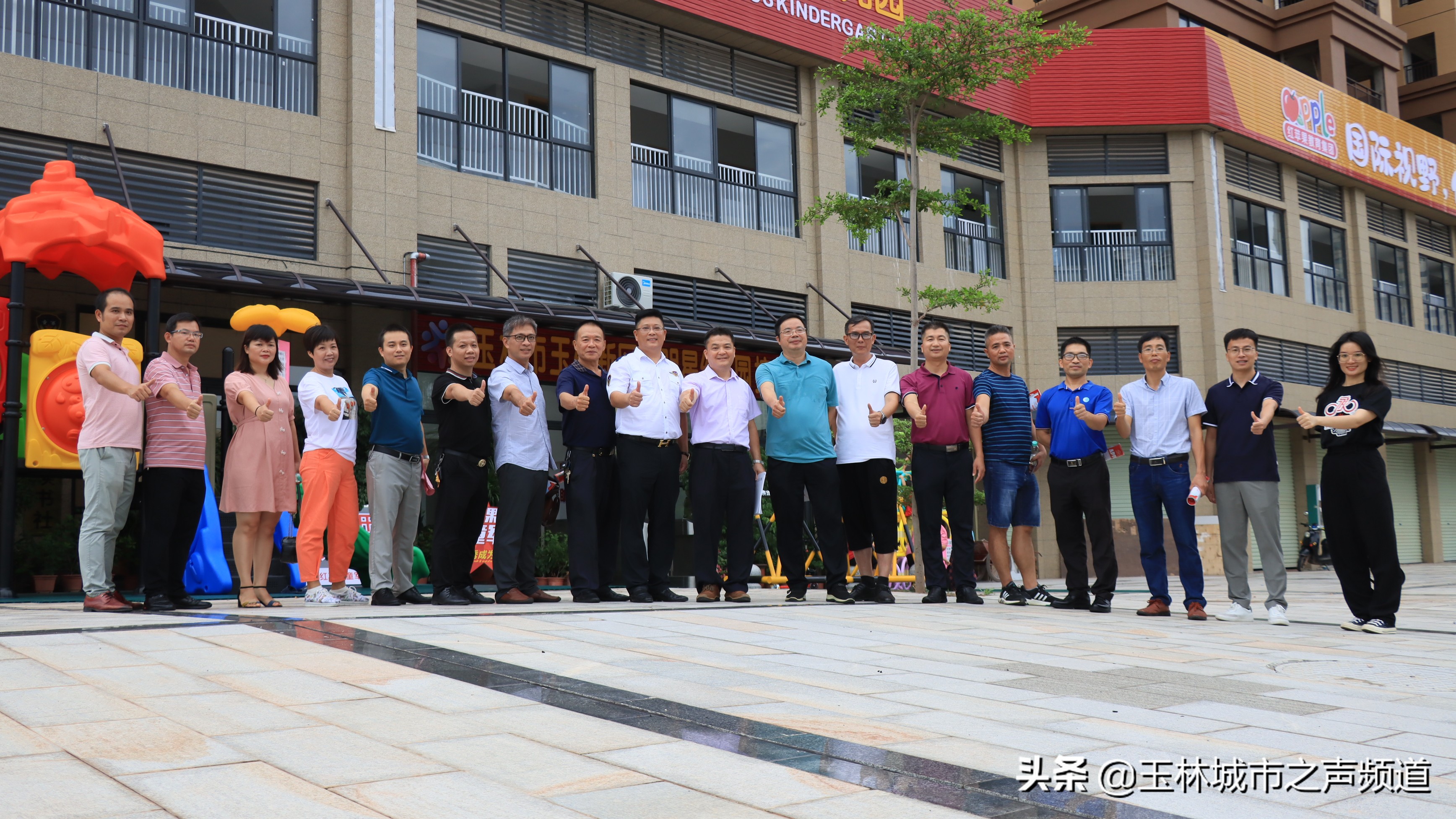 河池学院副校长覃拥灵一行走访校友企业玉林市红苹果教育集团