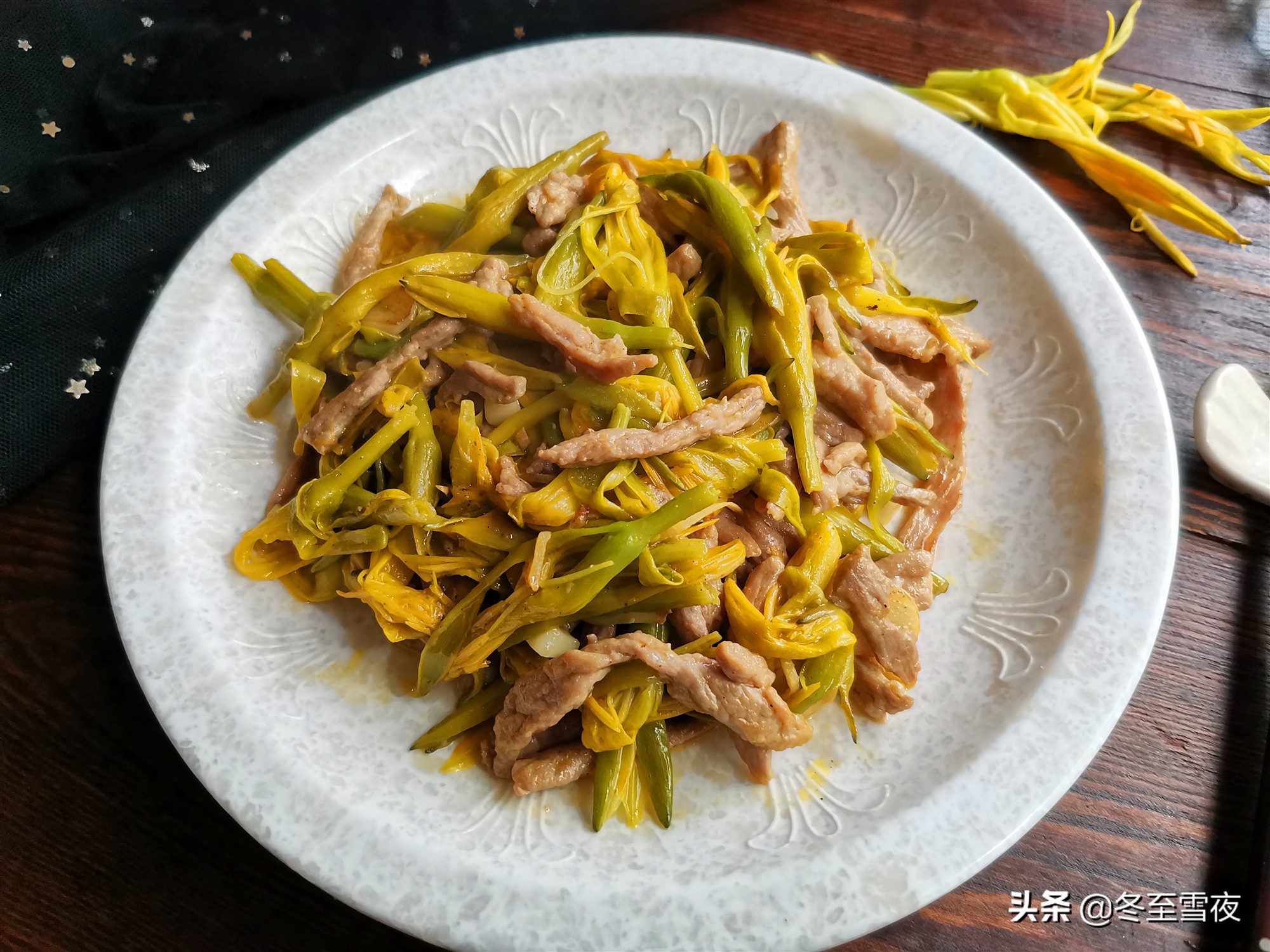 新鮮黃花菜的做法,新鮮黃花菜的做法大全