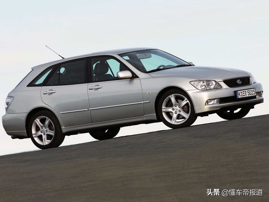 新车｜买奥迪A4 Avant还是它？曝雷克萨斯IS旅行假想图
