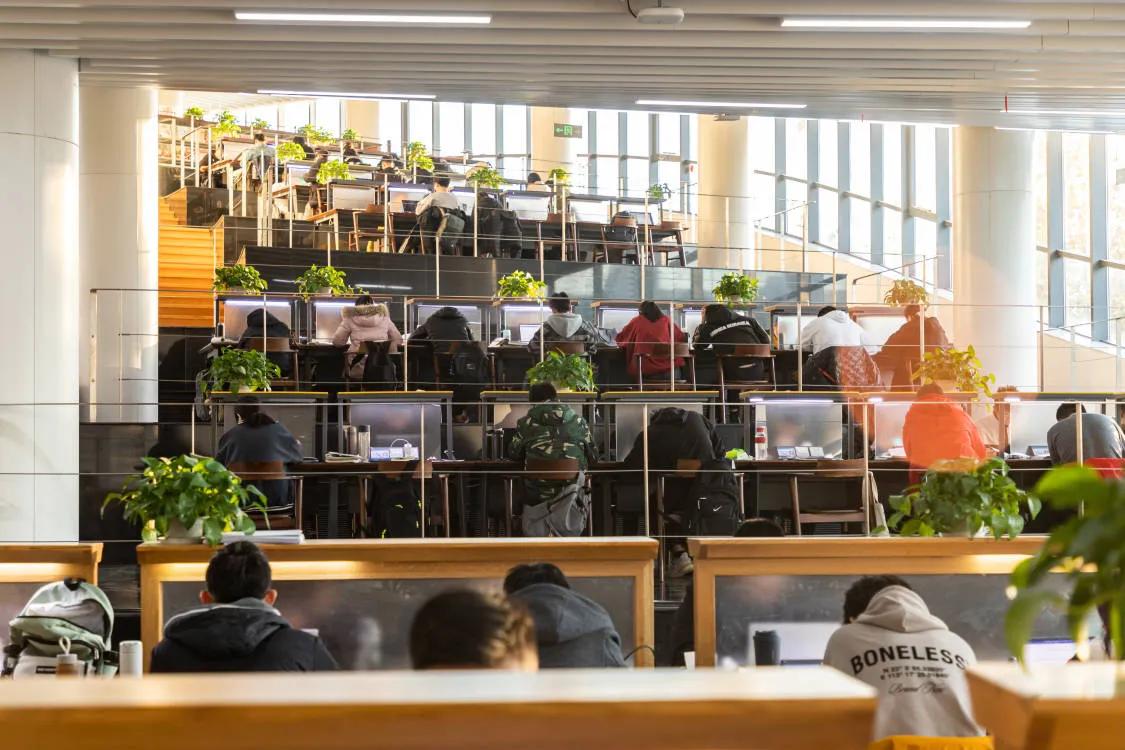 祝大学生节日快乐