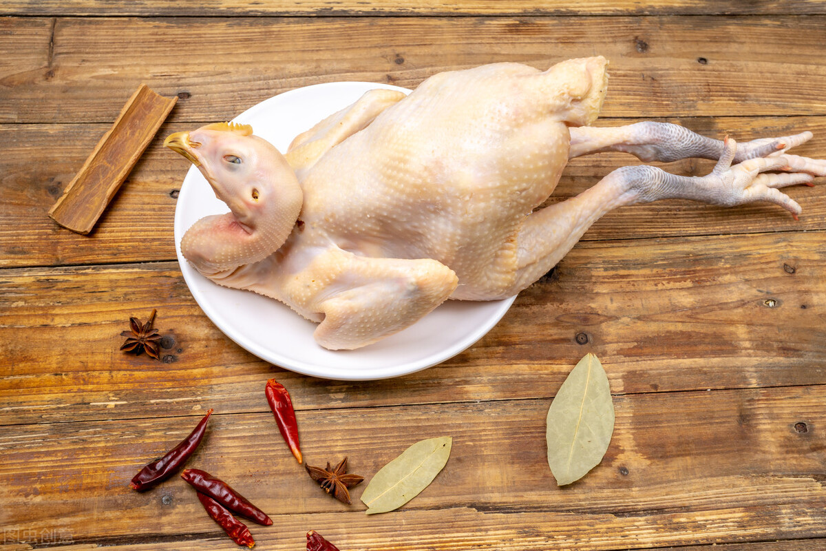 脆皮手撕鸡怎样做皮脆肉嫩，大厨教你5个知识点，保留营养不流失