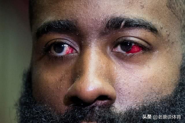 nba勇士有哪些武林高手(NBA勇士有两名武林高手：一个擅长飞毛腿，另一个精通九阴白骨掌)