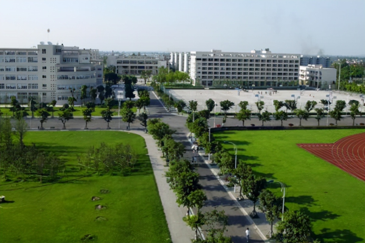 江苏这所大学“停办”，将成为南大分校，在校生称：毕业证咋办？