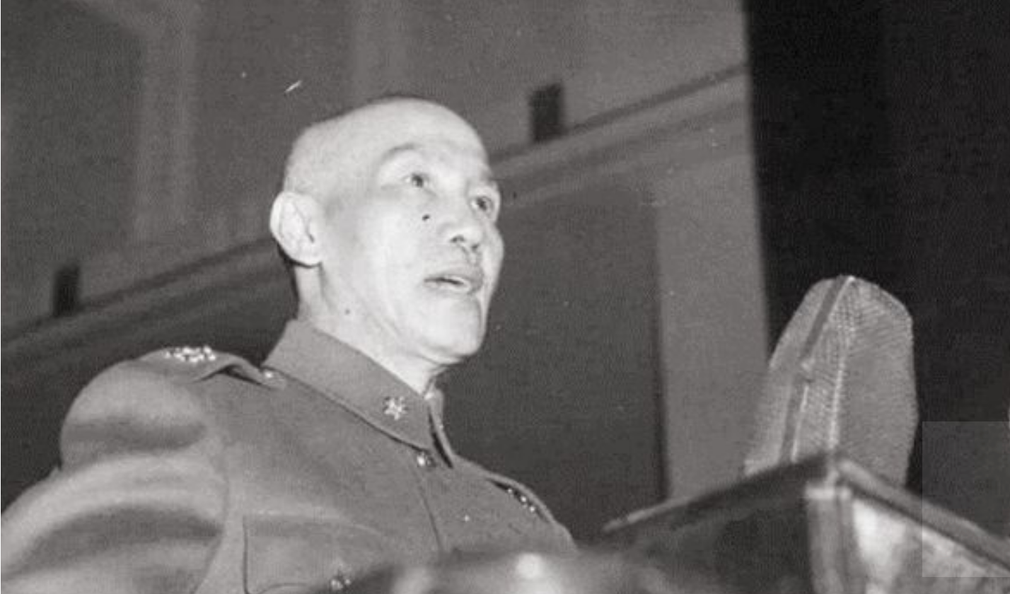 1949年新中国成立时，蒋介石什么心情？身在广州的他都在做什么？