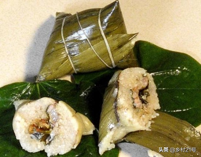 端午节包好吃的粽子,巧用"簕古叶","假蒌叶",一人能吃2根