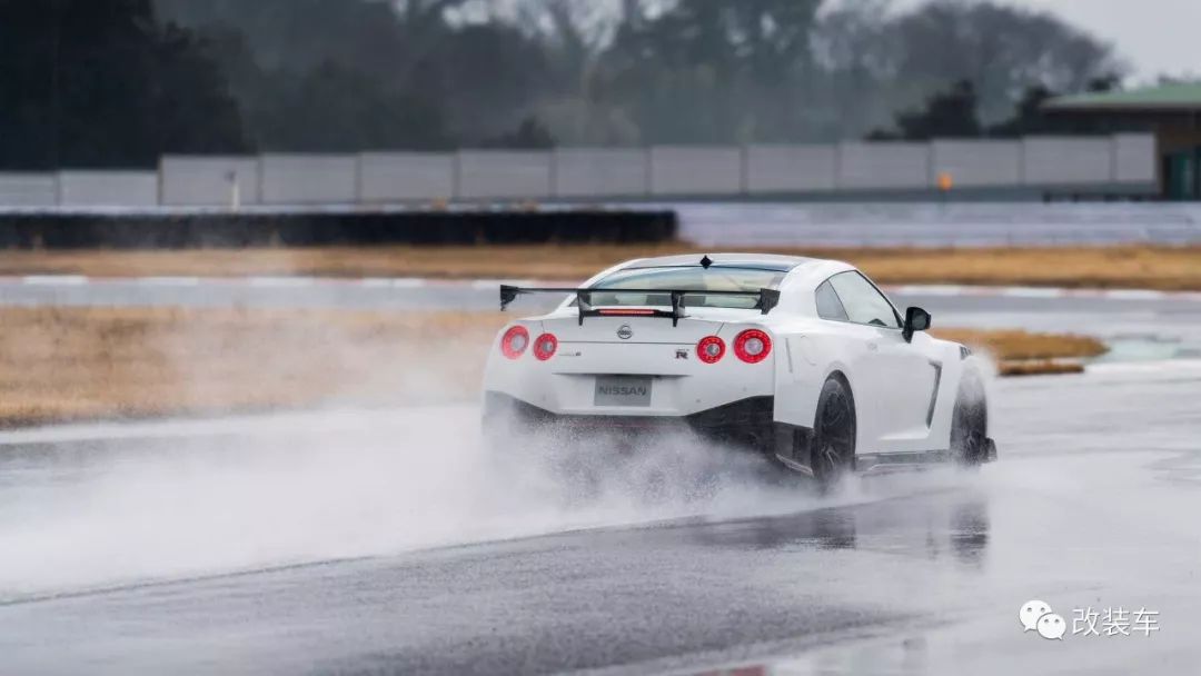 “战神”GTR还能再战20年！全新R35 Nismo强势登陆
