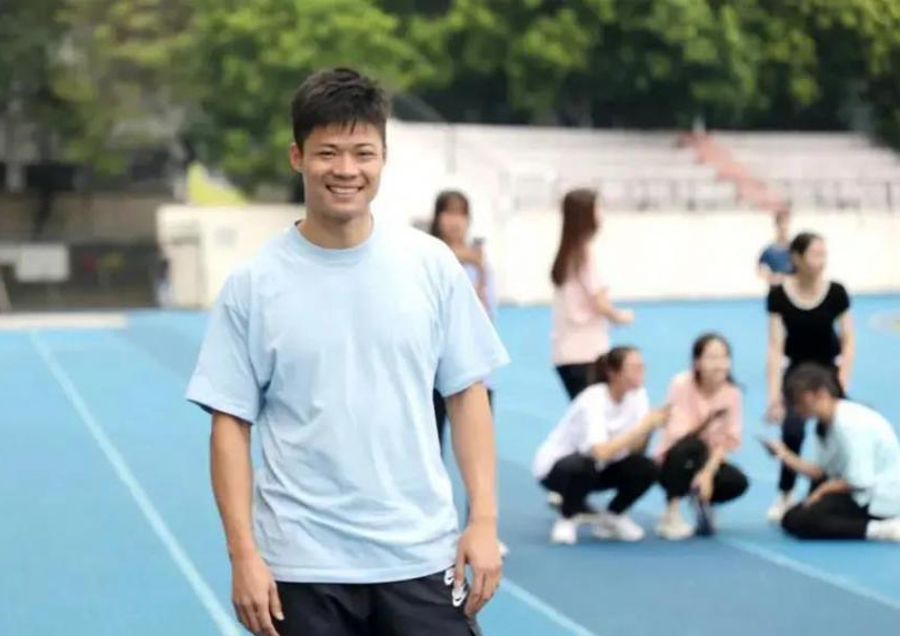 啥是“983大学”？苏炳添在暨南大学任教，校庆上的讲话逗笑众人