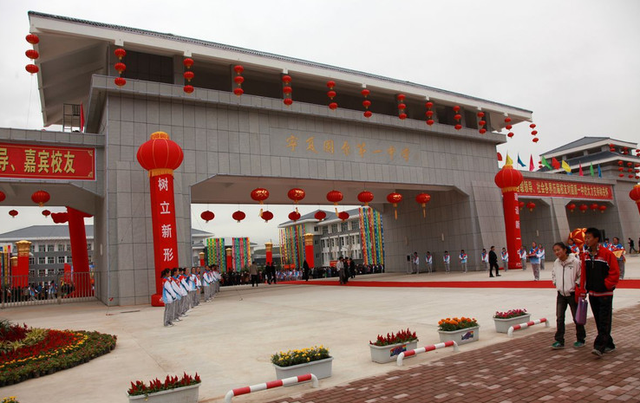 宁夏“实力不俗”的4所高中，成绩尤为亮眼，深受学子青睐