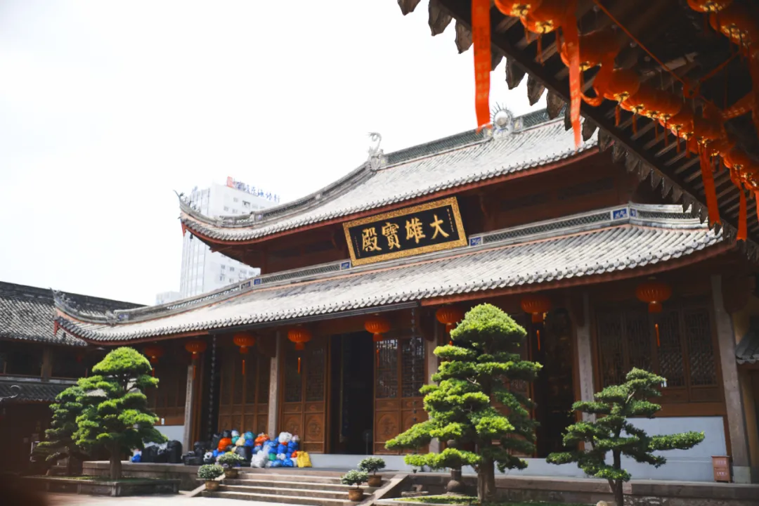 别再说什么小京都了,宁波这些寺庙来打脸了