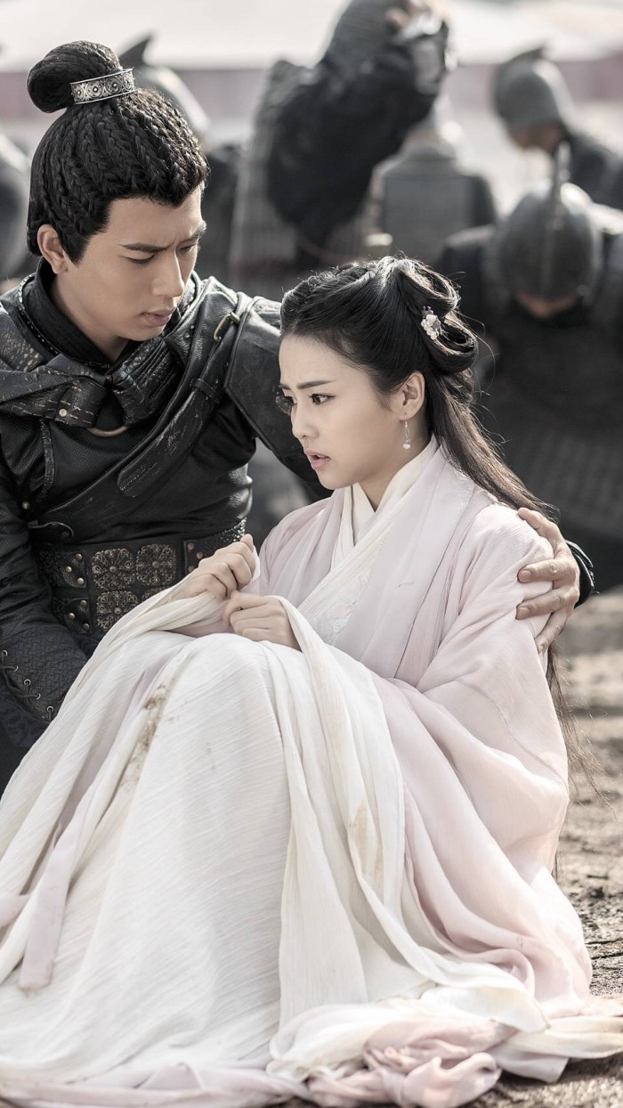 术业要专攻？就佩服中专毕业的赵丽颖和白鹿能在圈内占据“一姐”