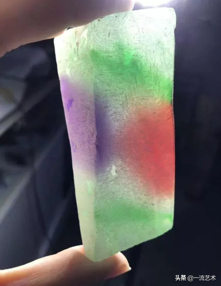翡翠：独具匠心，美到极致
