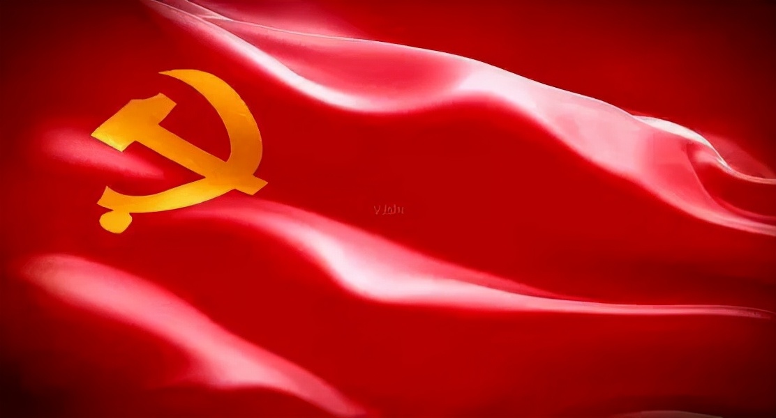 潼关县委常委、政法委书记王耀龙为桐峪社区干部宣讲党的十九届六中全会精神