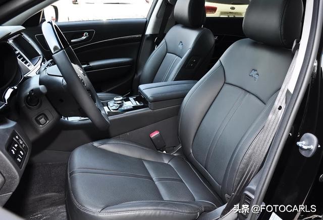 售价70万勇气过人，起亚K9 3.8L V6实拍，玩高配置却吃力不讨好