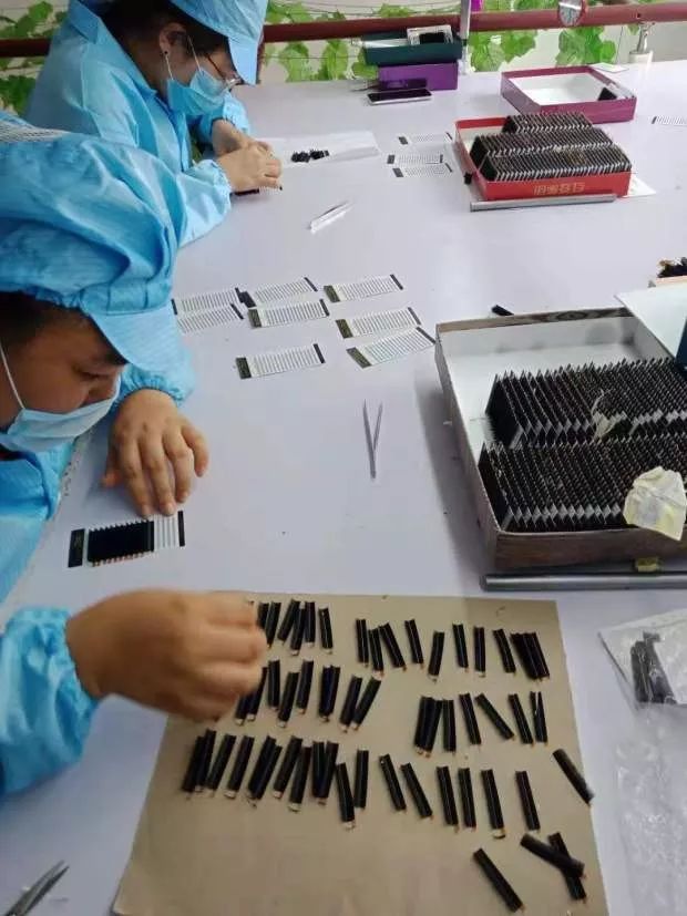中国北方小县城：3000家工厂，年产值几十亿，承包全国70%假睫毛