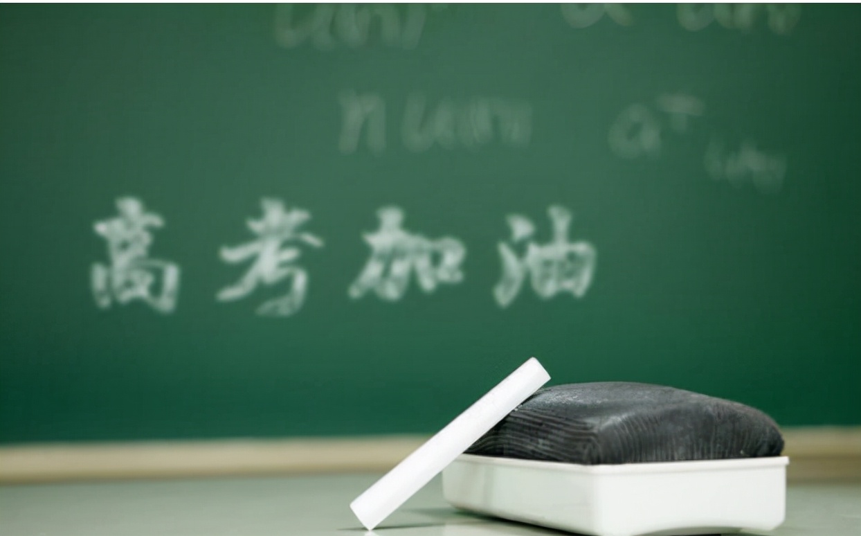 中国人民大学A加学科毕业生同民办毕业生竞争一线操作岗位为什么