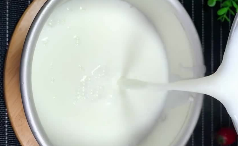 雪糕好吃易做的方法（分享冰糕好吃不用买在家10分钟做好）(4)