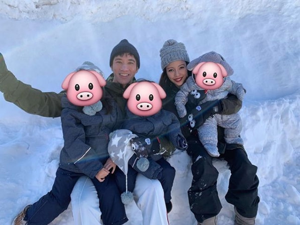 45岁王力宏最新近照曝光，剪短头发帅回巅峰，生图状态超年轻