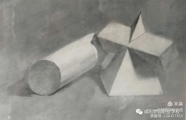 咸阳梦圆职业学校——学生绘画作品展