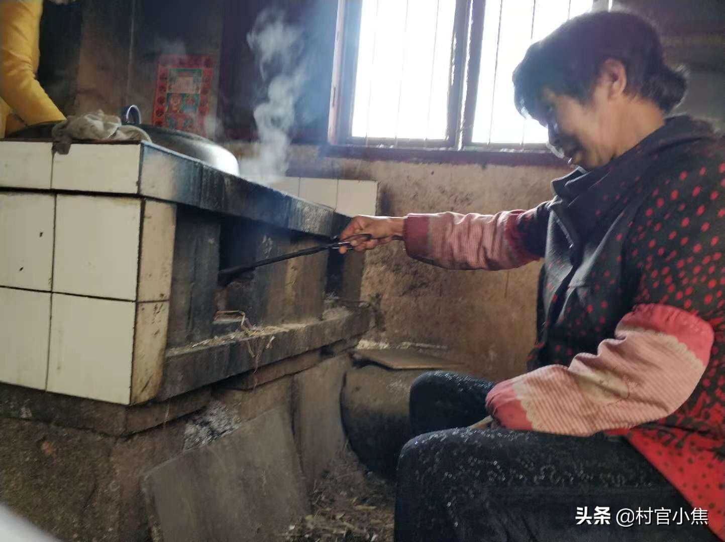 近亲不能结婚，受文化水平和生活条件影响，农村这类人正在变少