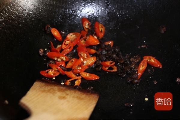 腌腊肉最“忌讳”直接放盐！难怪肉味酸又容易坏，白白毁了一块肉