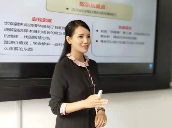 打破纪录，登上央视！上海这所大学里“女神”众多，实力惊艳！