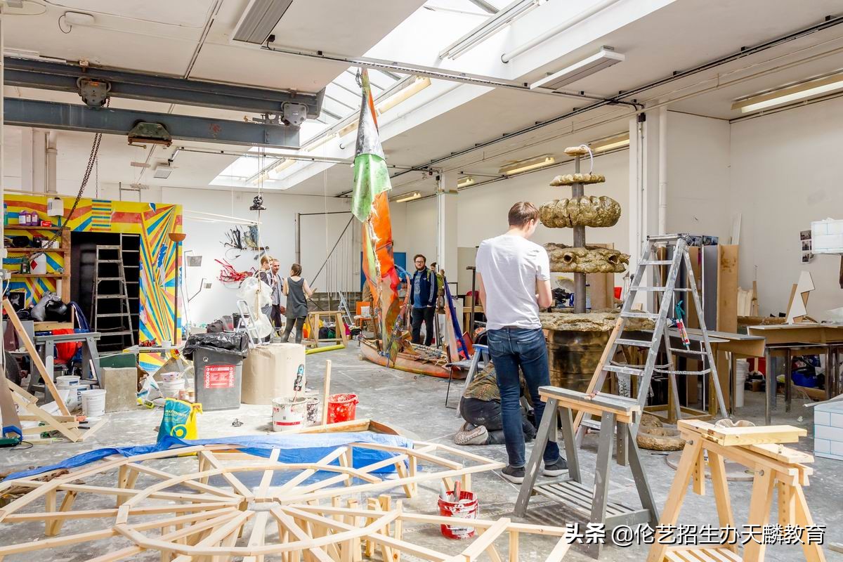 坎伯韦尔艺术学院 （附详细目录）